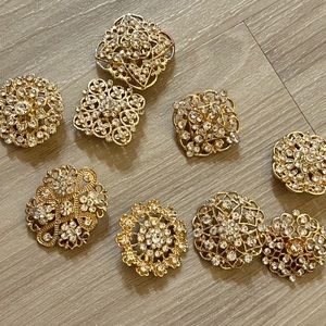 SET OF 9 Vintage Costume Brooches